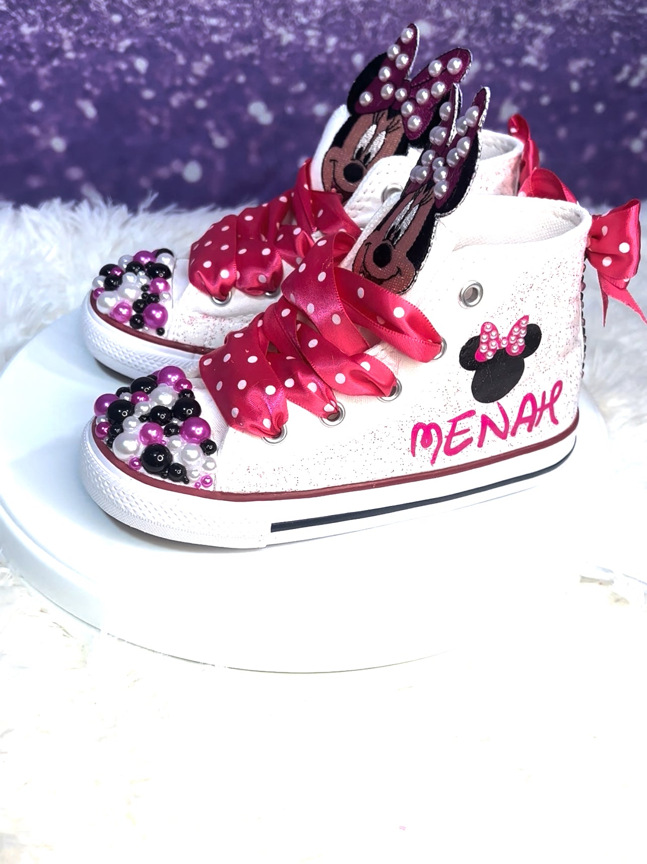 Canvas shoes