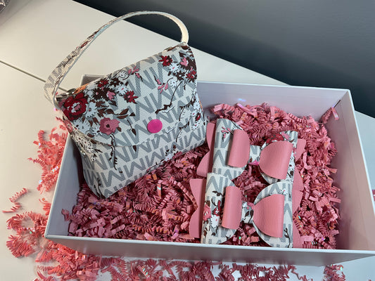 Designer purse and bow set